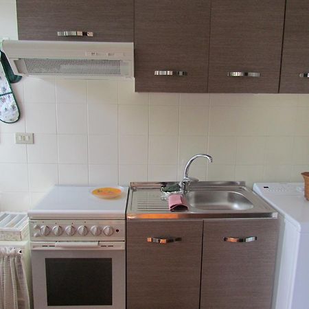 Appartamento Bilocale Dante 스트레사 객실 사진